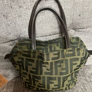 Fendi Small Accessory Bag!!